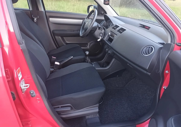 Suzuki Swift cena 15800 przebieg: 202300, rok produkcji 2007 z Węgorzewo małe 232